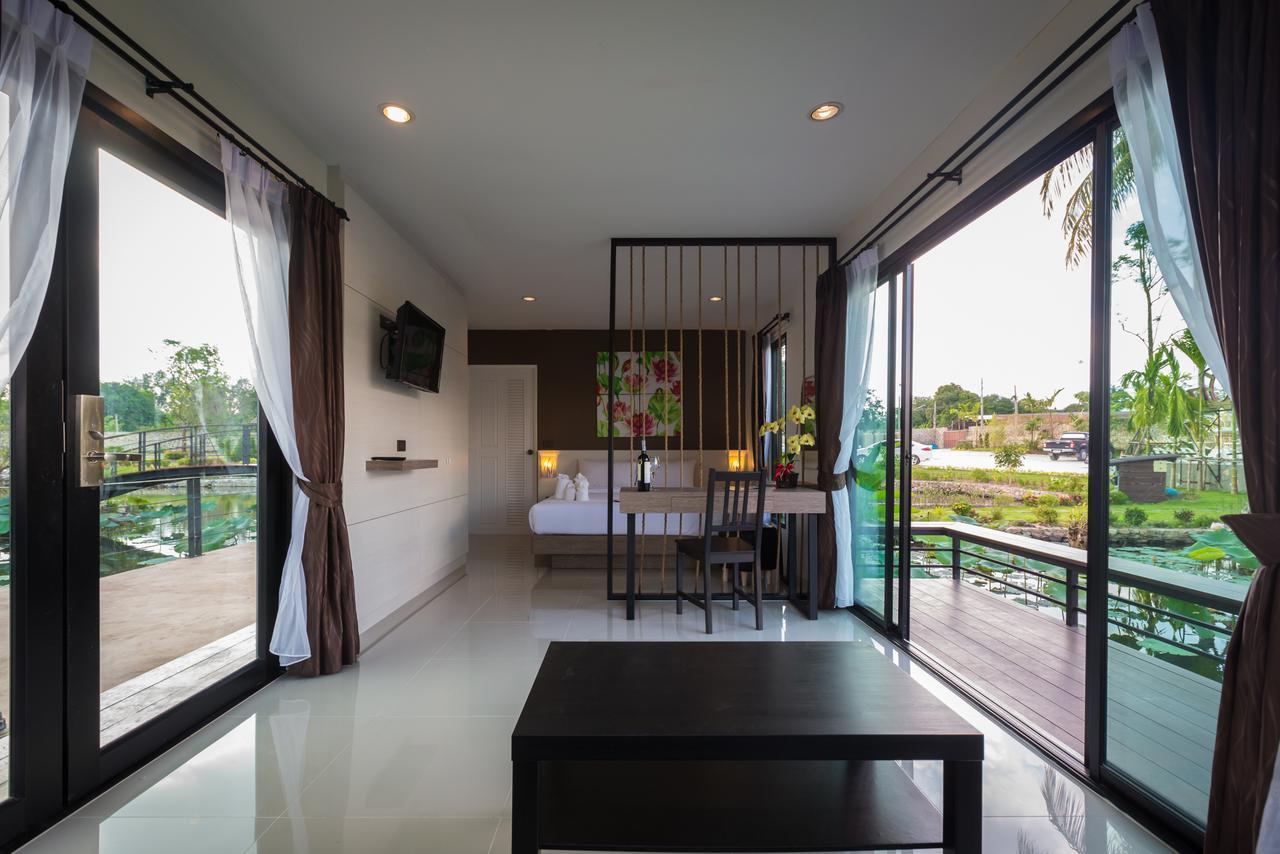 Bua Tara Resort Nong Prue Exterior photo